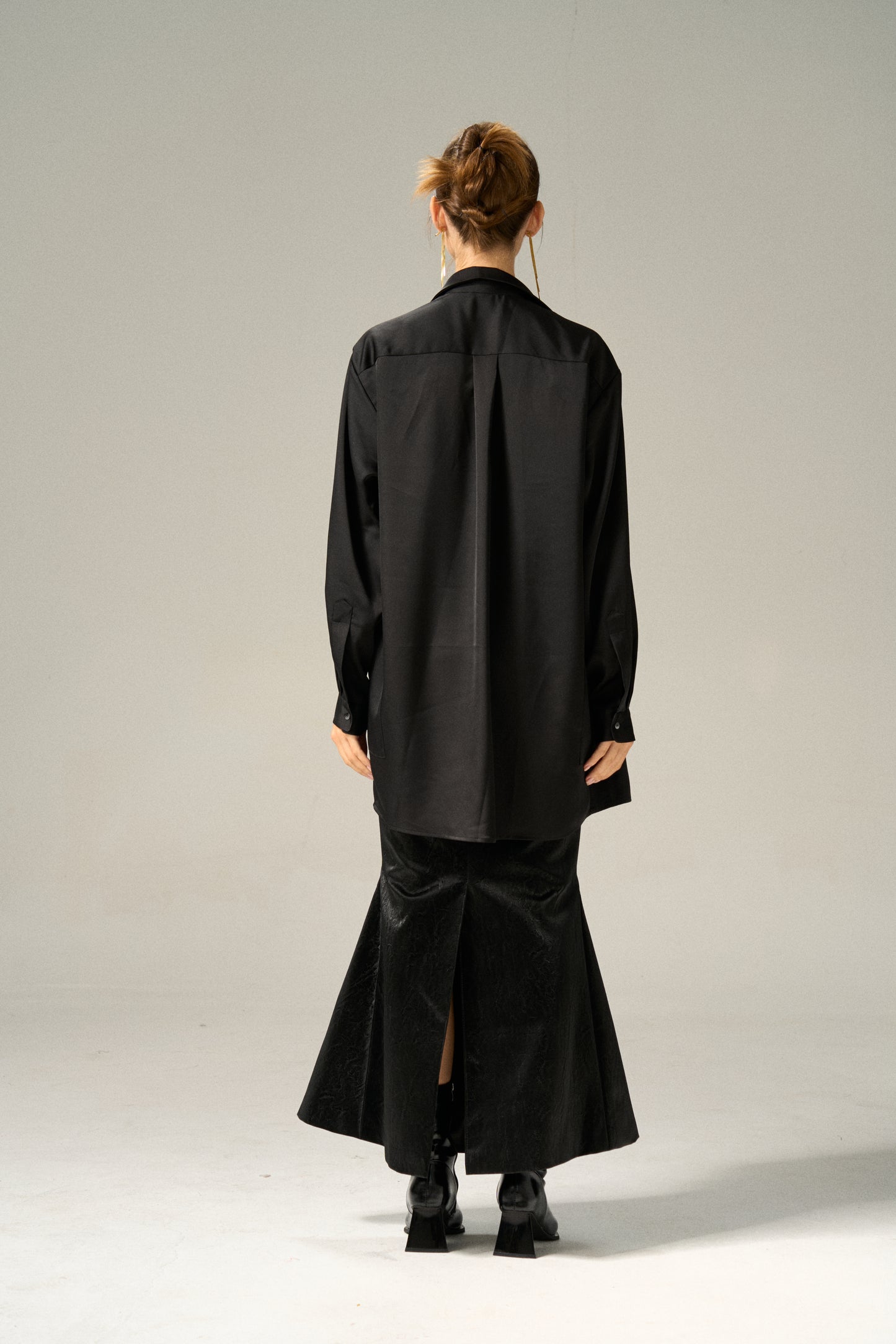 SILKY DRAPED SHIRT BLACK